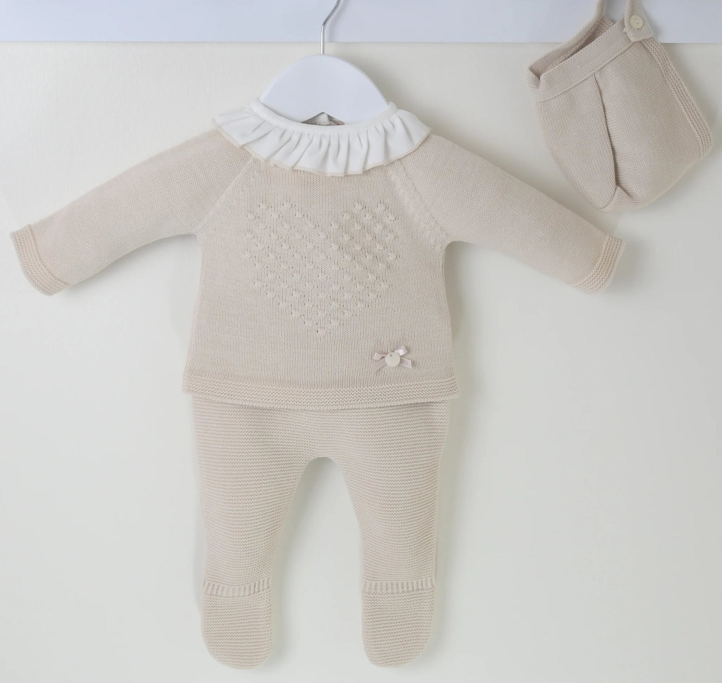 Biscuit Bryony Outfit