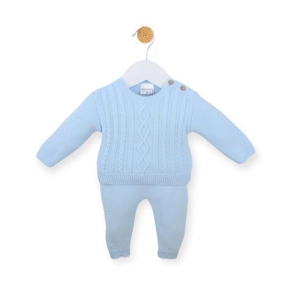 Blue Fergus Outfit