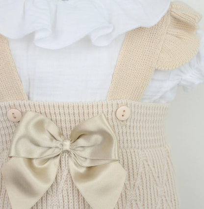 Biscuit Melody Outfit
