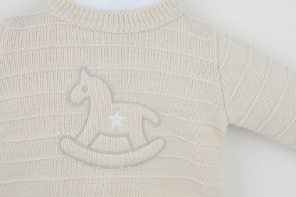 Biscuit Daniel Outfit