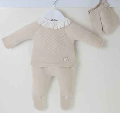 Biscuit Bryony Outfit