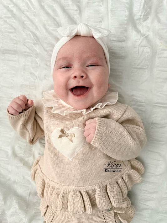 Biscuit Cecily Outfit